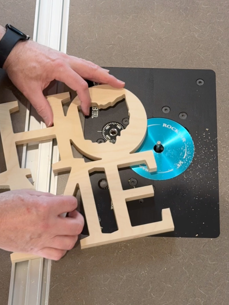 Edge trimming wooden home sign wall decor